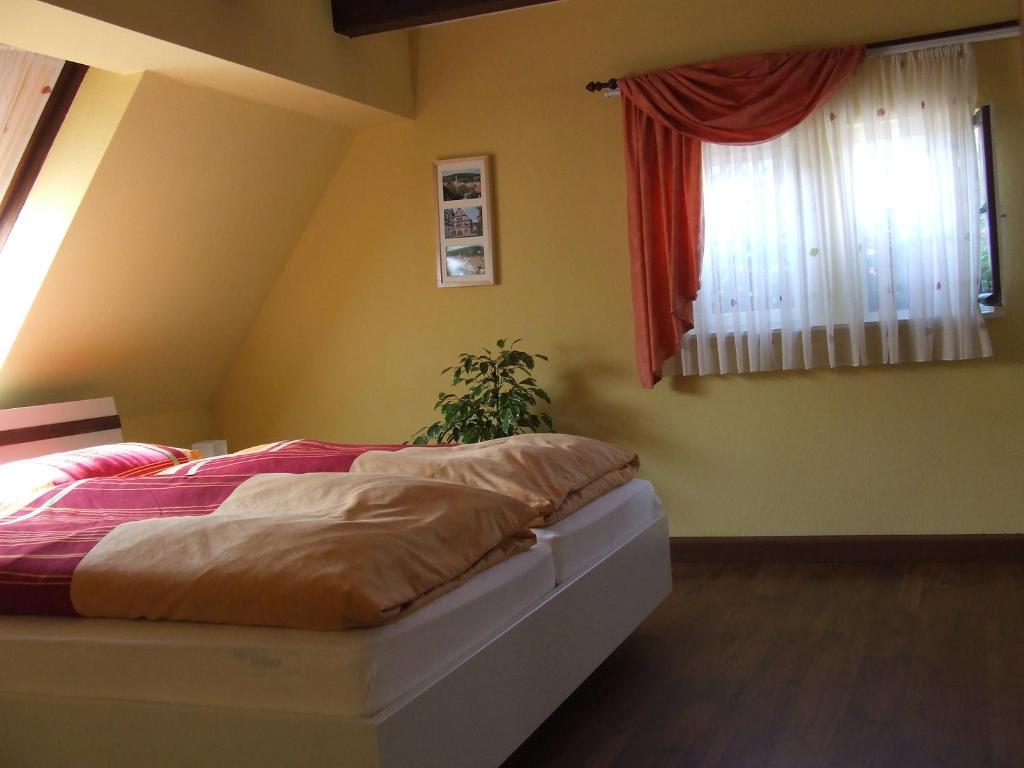 Hotel Haus Am Kastanienwald Dörrenbach Pokój zdjęcie