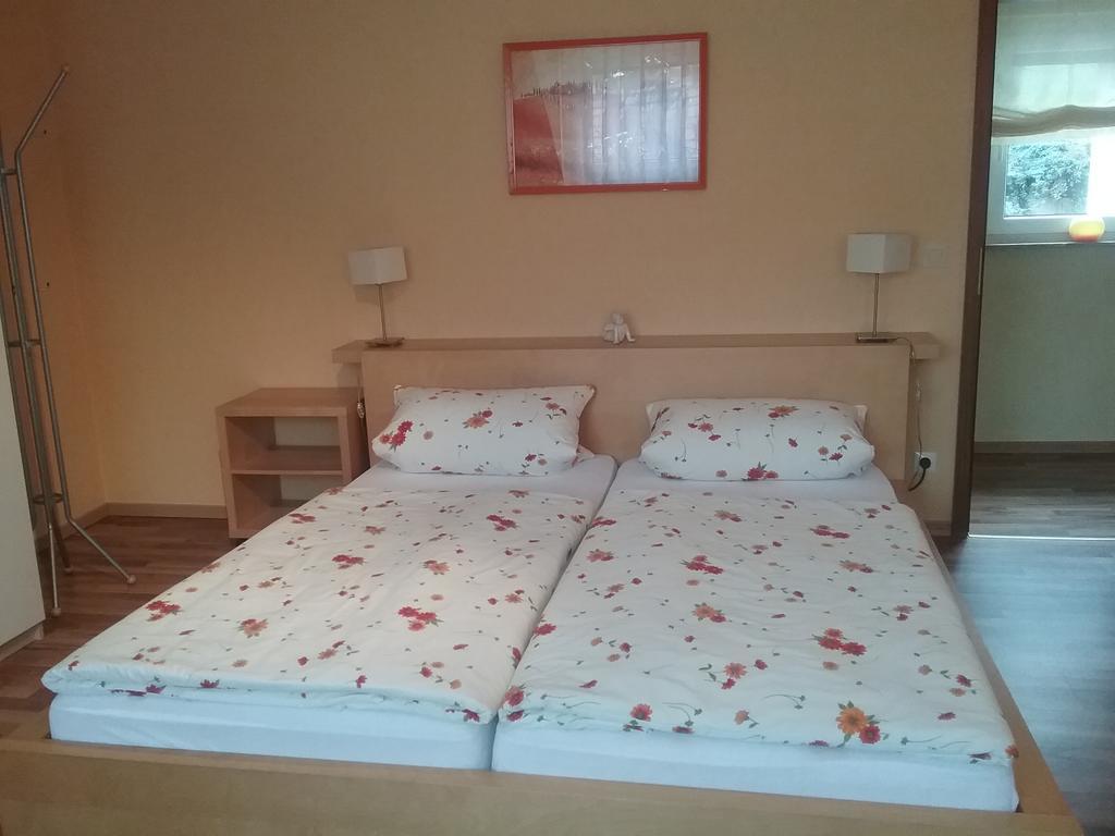 Hotel Haus Am Kastanienwald Dörrenbach Zewnętrze zdjęcie